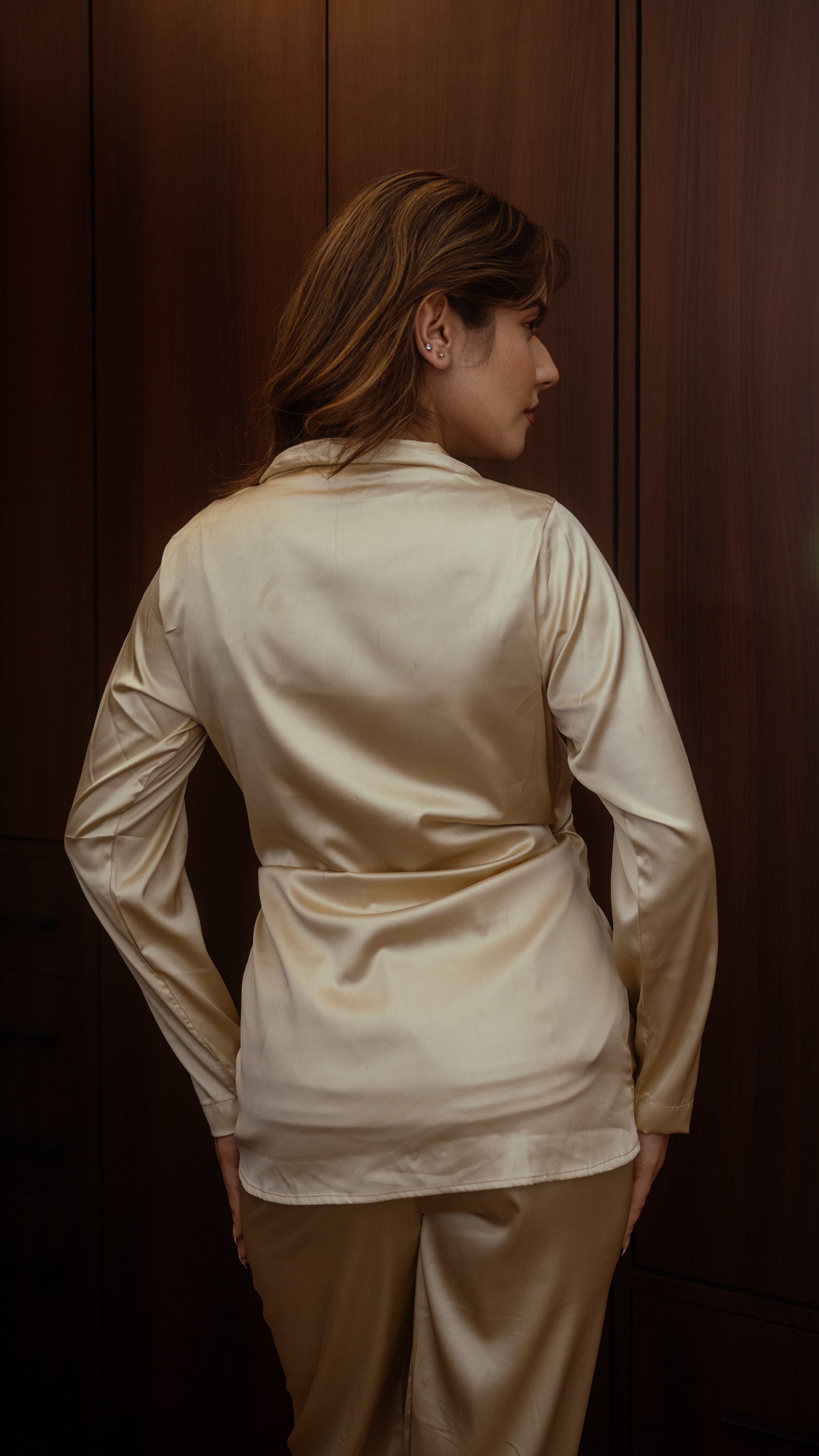 GACIAMI Pearl Satin 3-Piece Robe Loungewear - Full Look